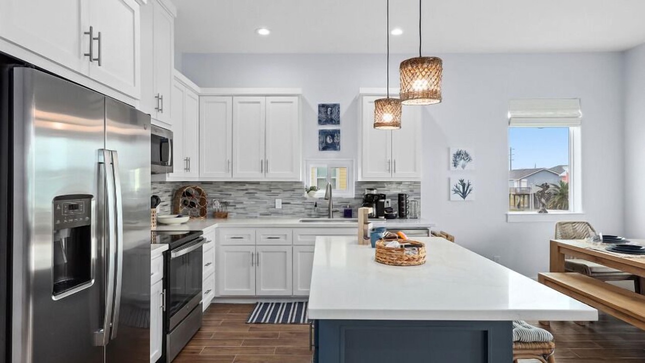 Photo of Kitchen in Terramar Beach
