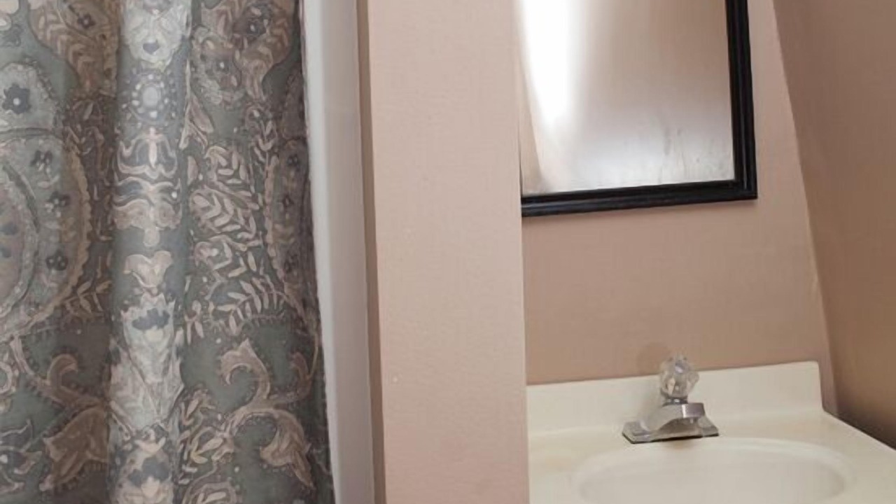 Photo of Bathroom in Sunapee