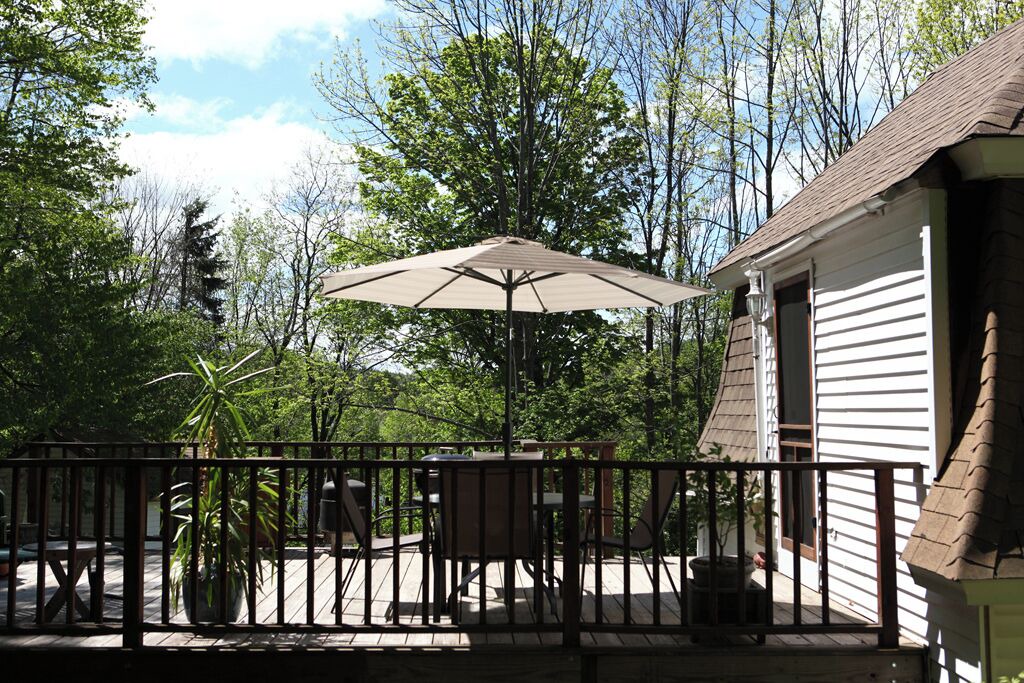 Photo of Patio Balcony in Sunapee