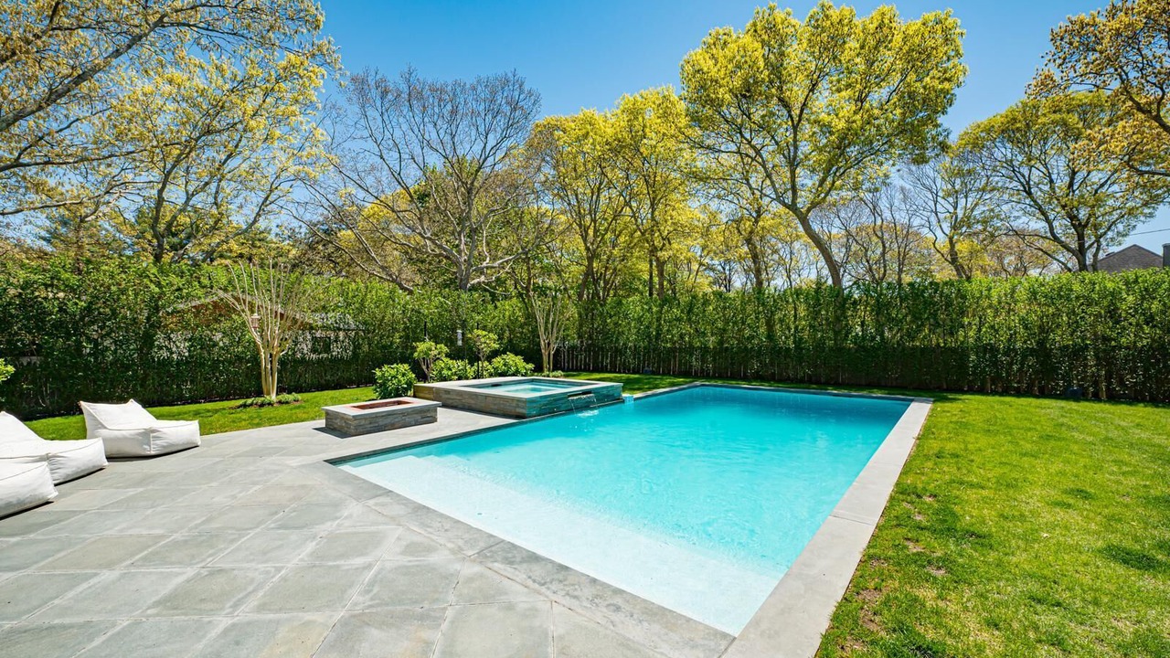 Photo of Outdoor in Hampton Bays