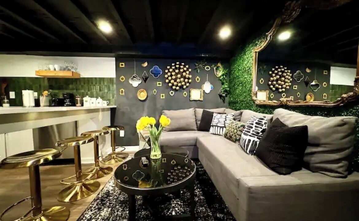Photo of Livingroom in Downtown Baltimore