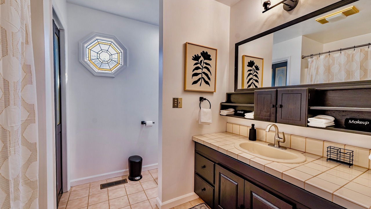 Photo of Bathroom in Summerlee