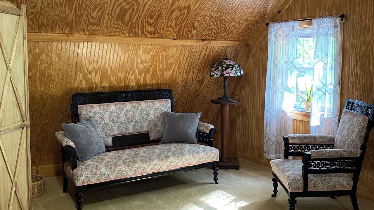 Photo of Livingroom in Dobson