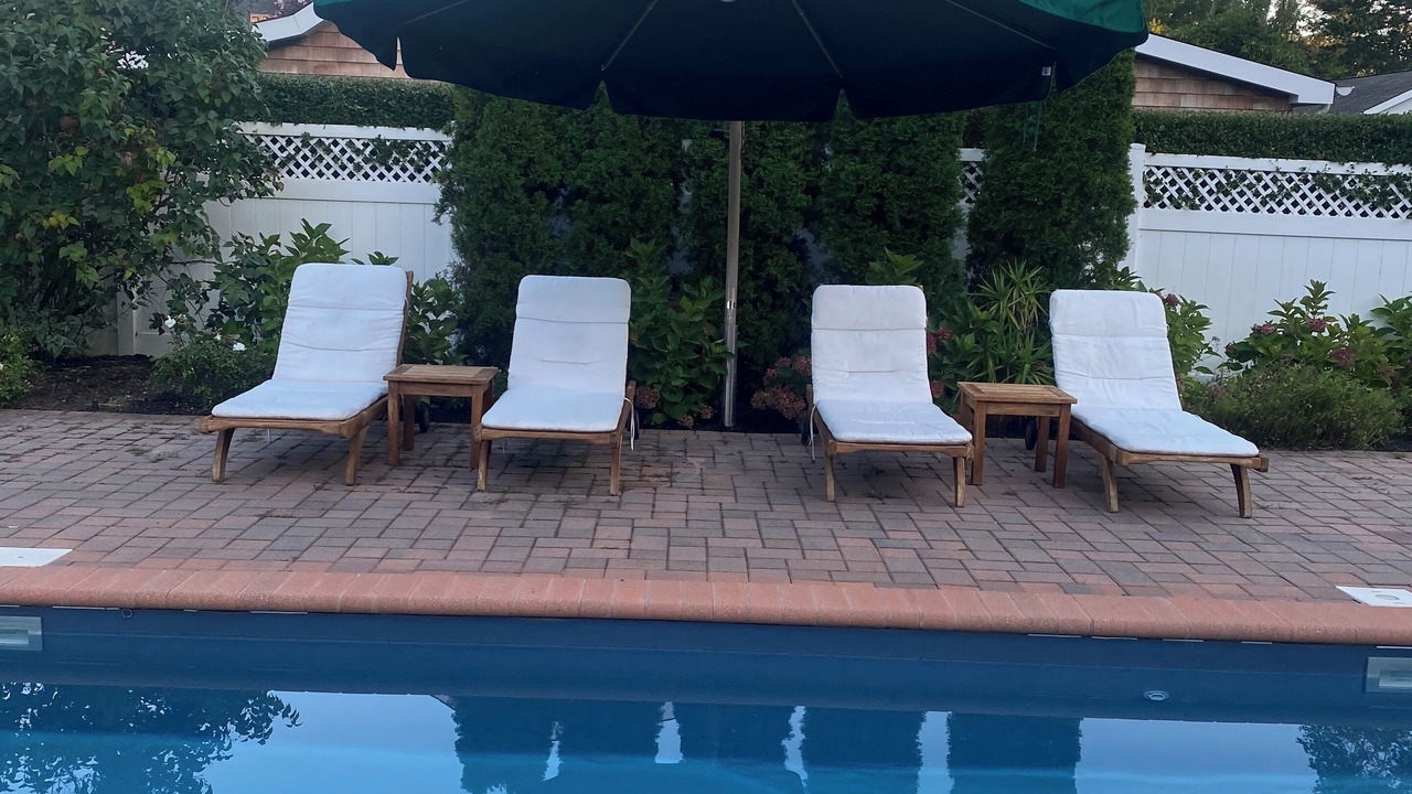 Photo of Outdoor in Village of Southampton
