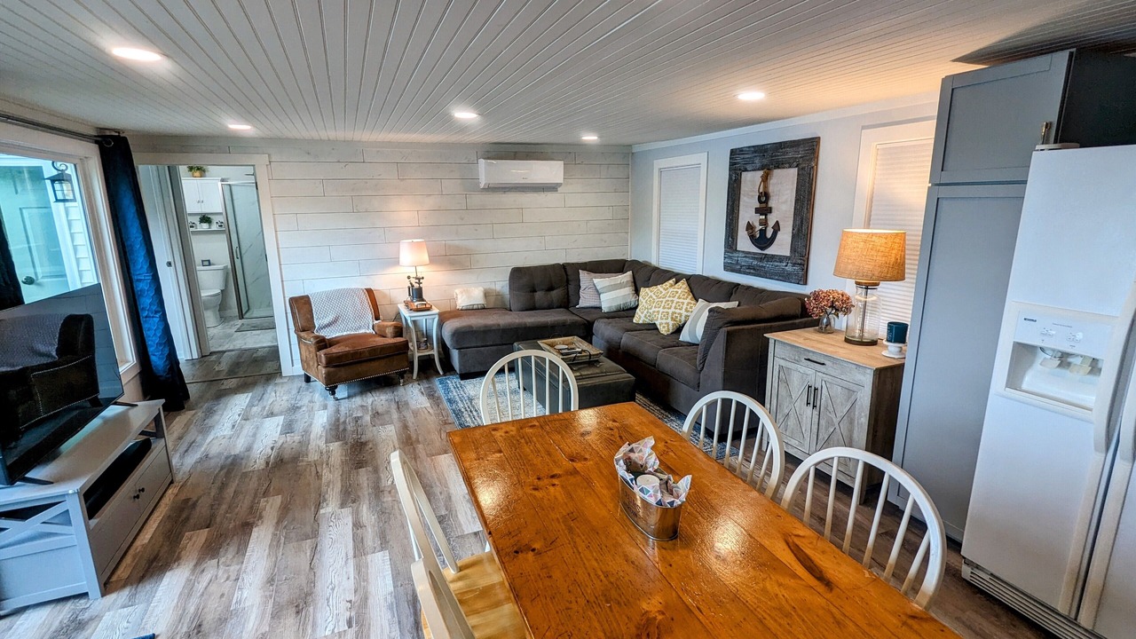 Photo of Livingroom in South Byron