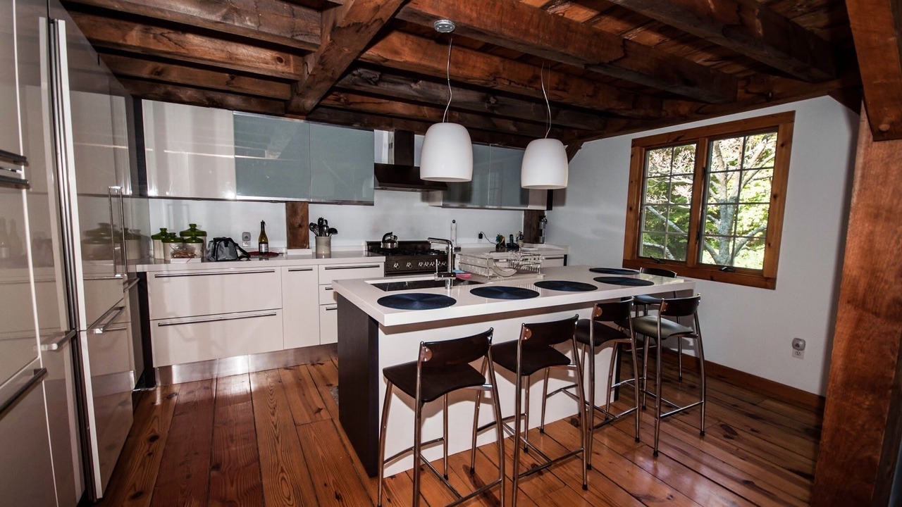 Photo of Kitchen in Amagansett North
