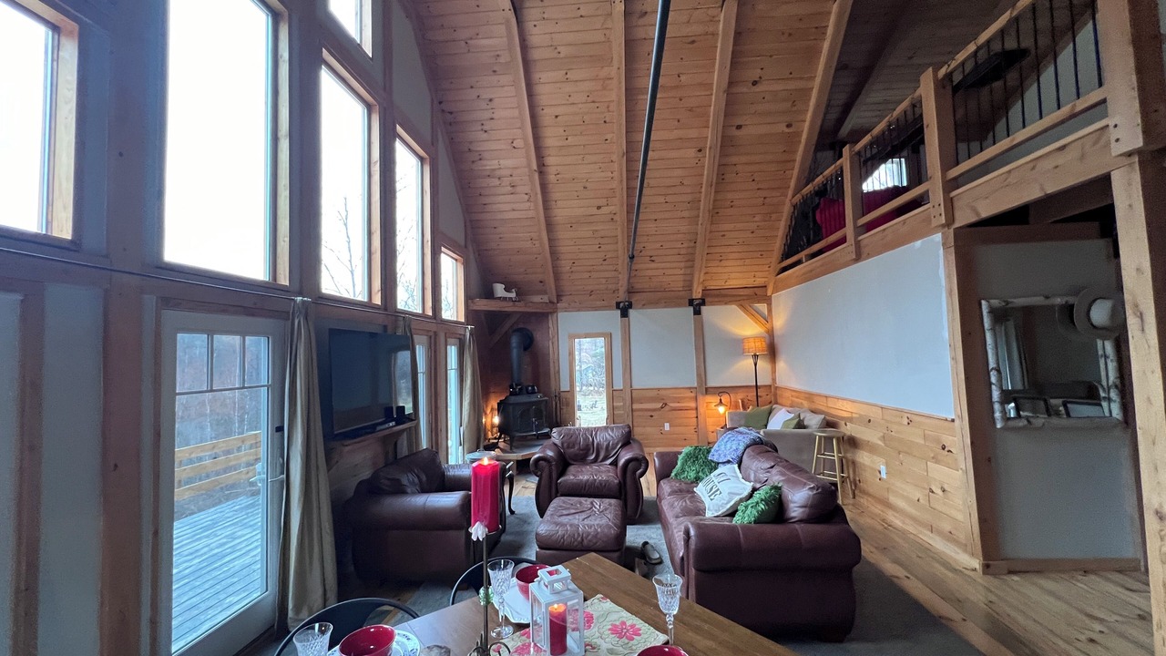 Photo of Livingroom in Milton