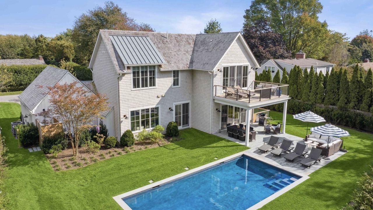 Photo of Outdoor in East Hampton North