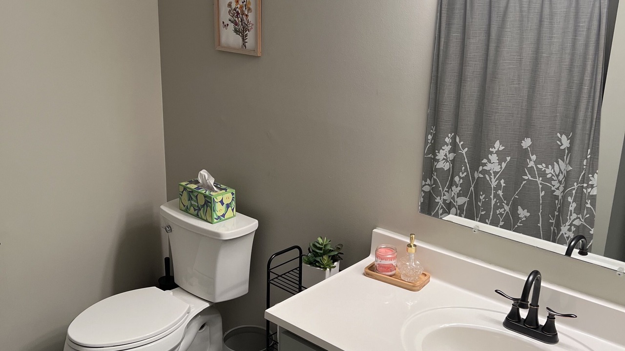 Photo of Bathroom in Geyser Crest