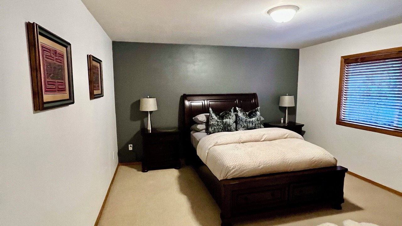 Photo of Bedroom in Lake Roesiger