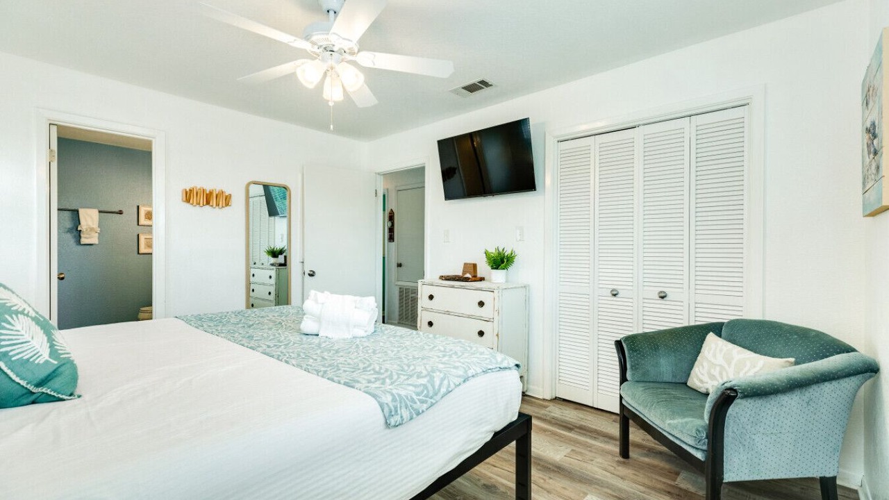 Photo of Bedroom in Terramar Beach