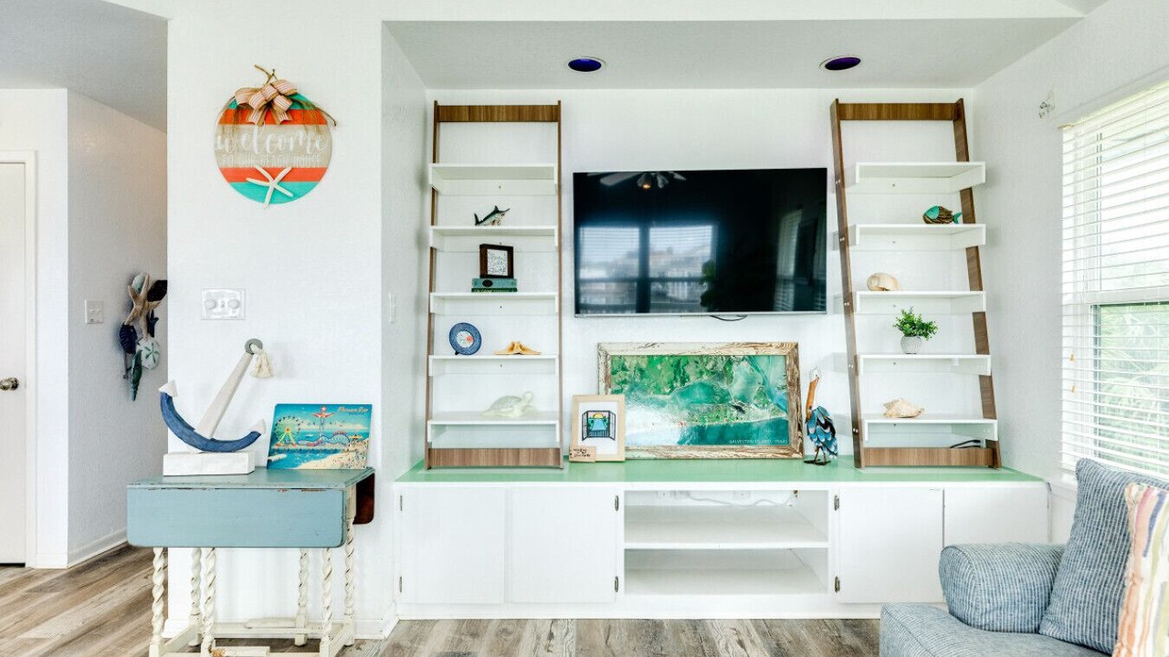 Photo of Livingroom in Terramar Beach