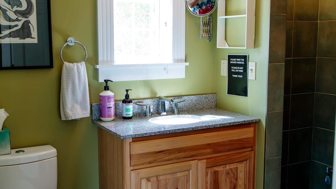 Photo of Bathroom in Old North End