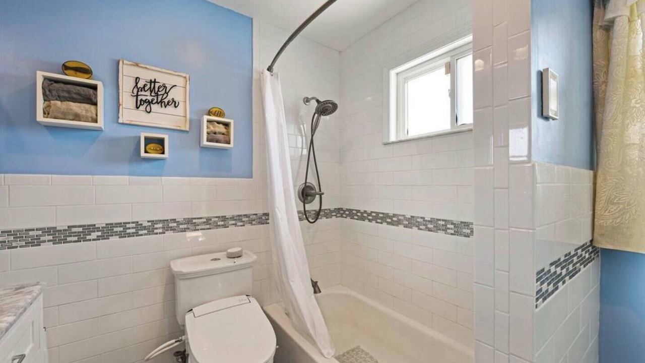 Photo of Bathroom in Massapequa