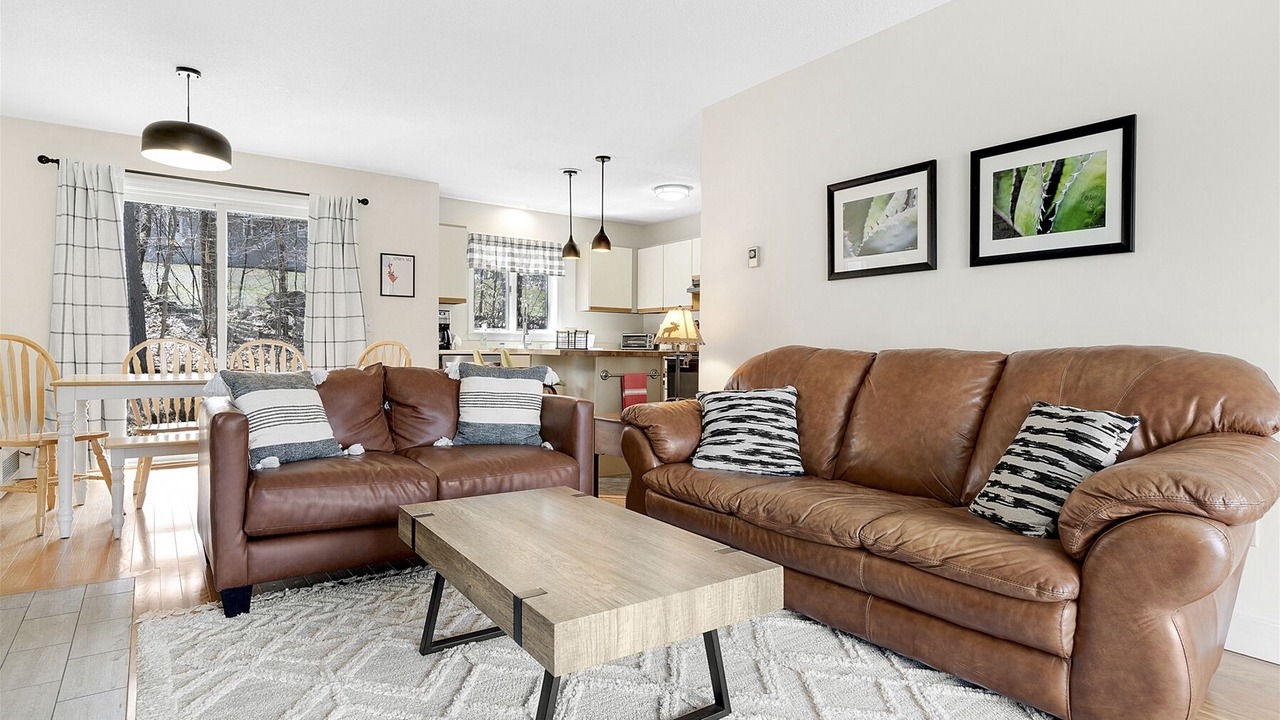 Photo of Livingroom in Bethel