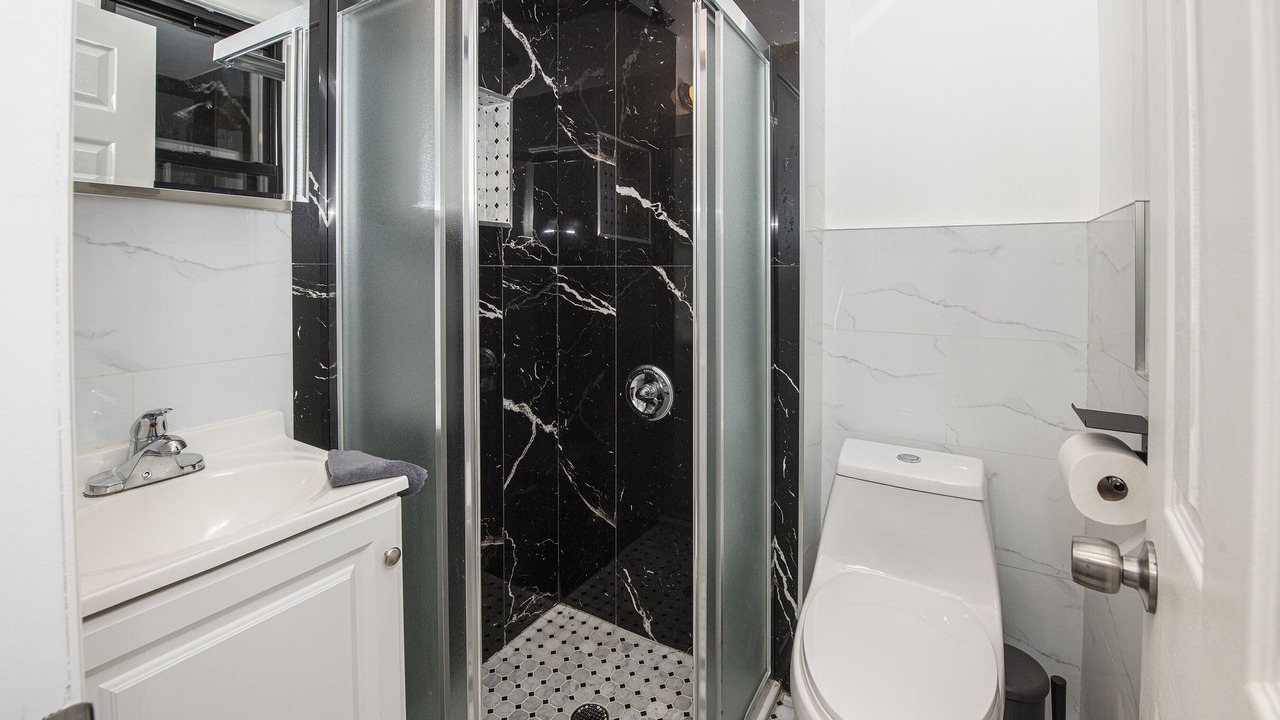 Photo of Bathroom in Garment District