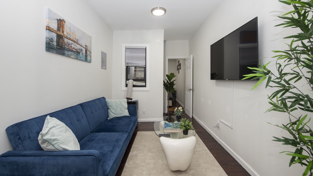 Photo of Livingroom in Garment District