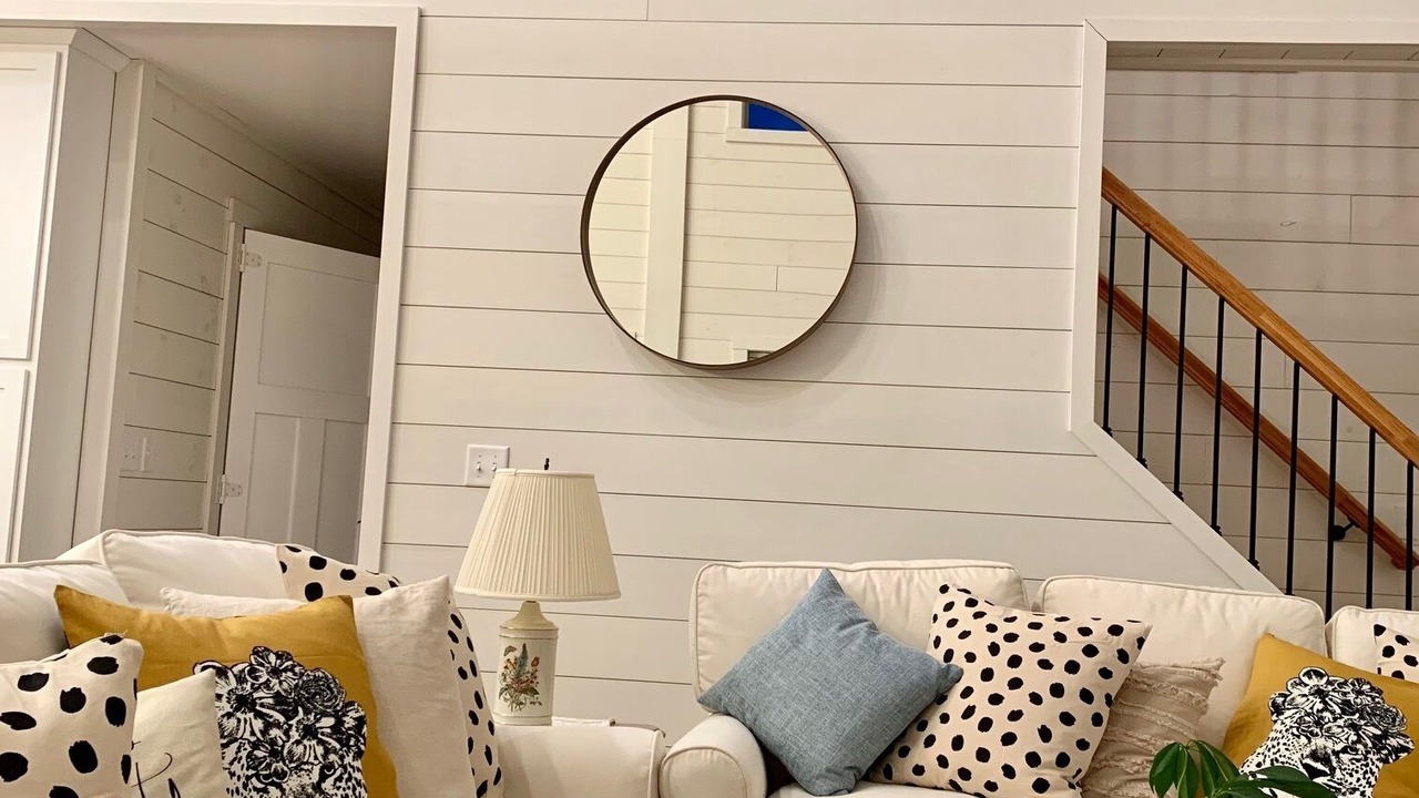 Photo of Livingroom in Ithaca