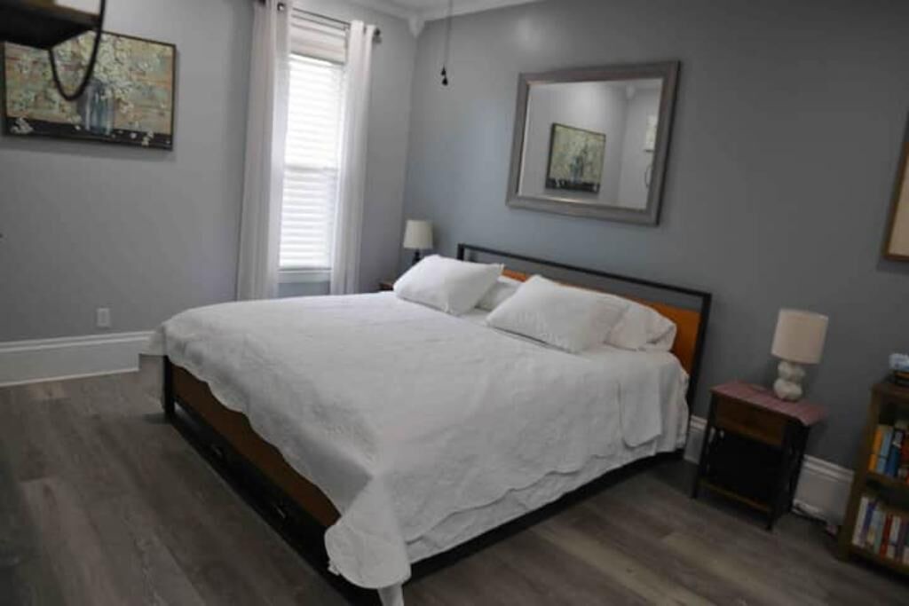 Photo of Livingroom in Oswego