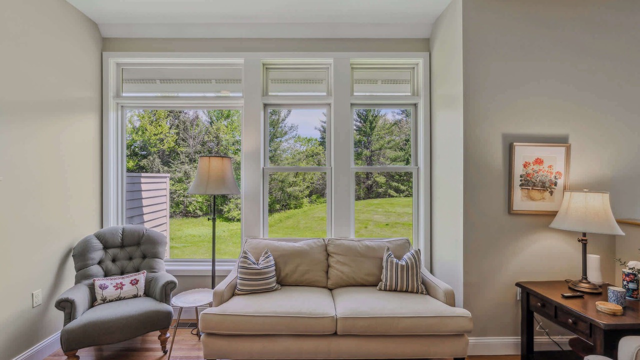 Photo of Livingroom in West Hartford