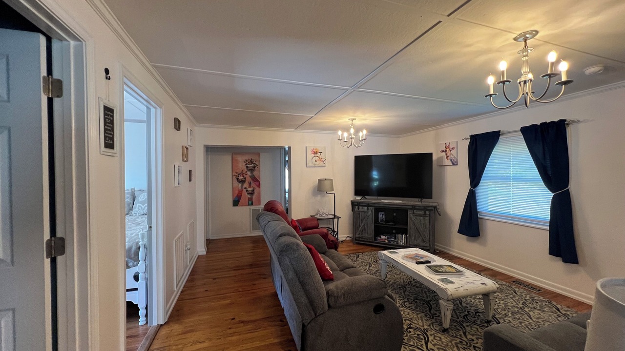 Photo of Livingroom in Hot Springs