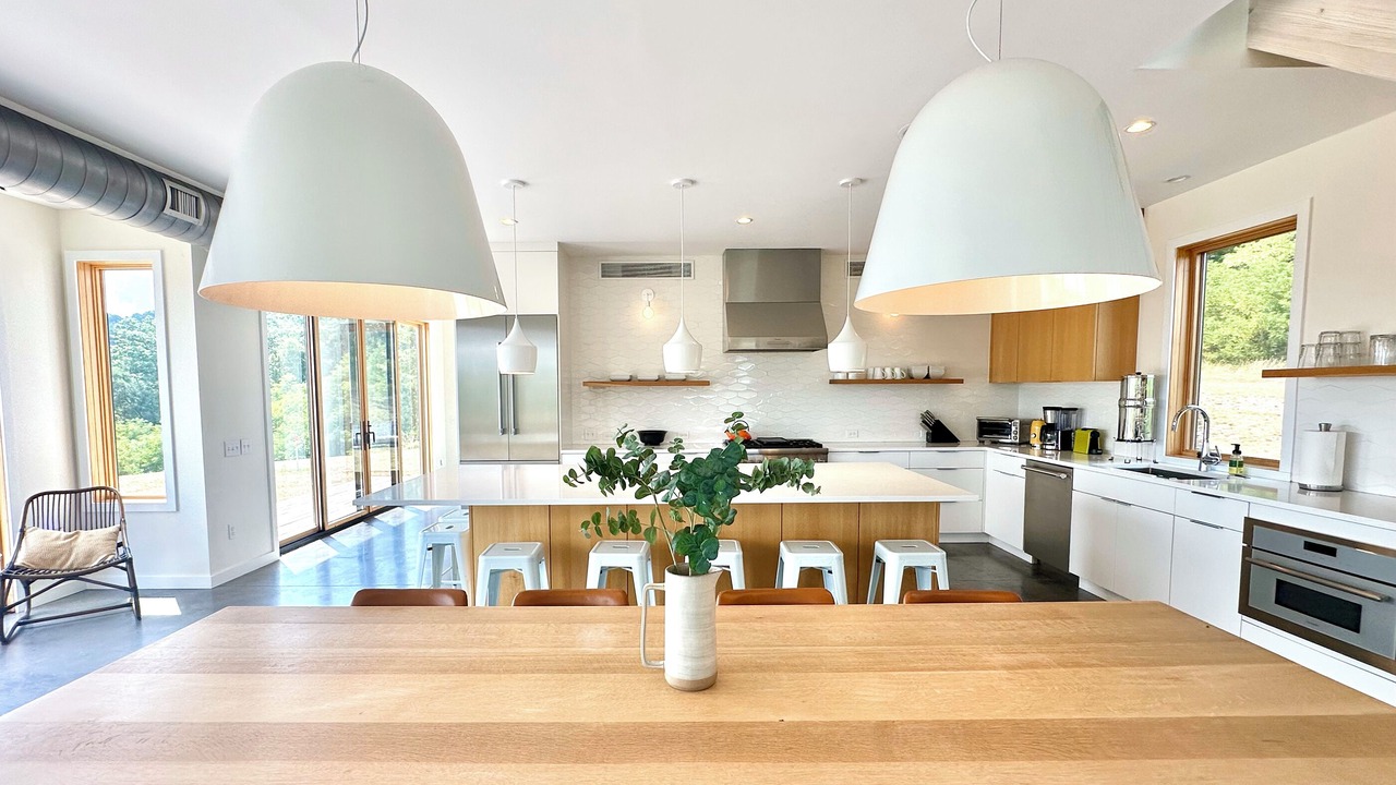 Photo of Kitchen in South Fork