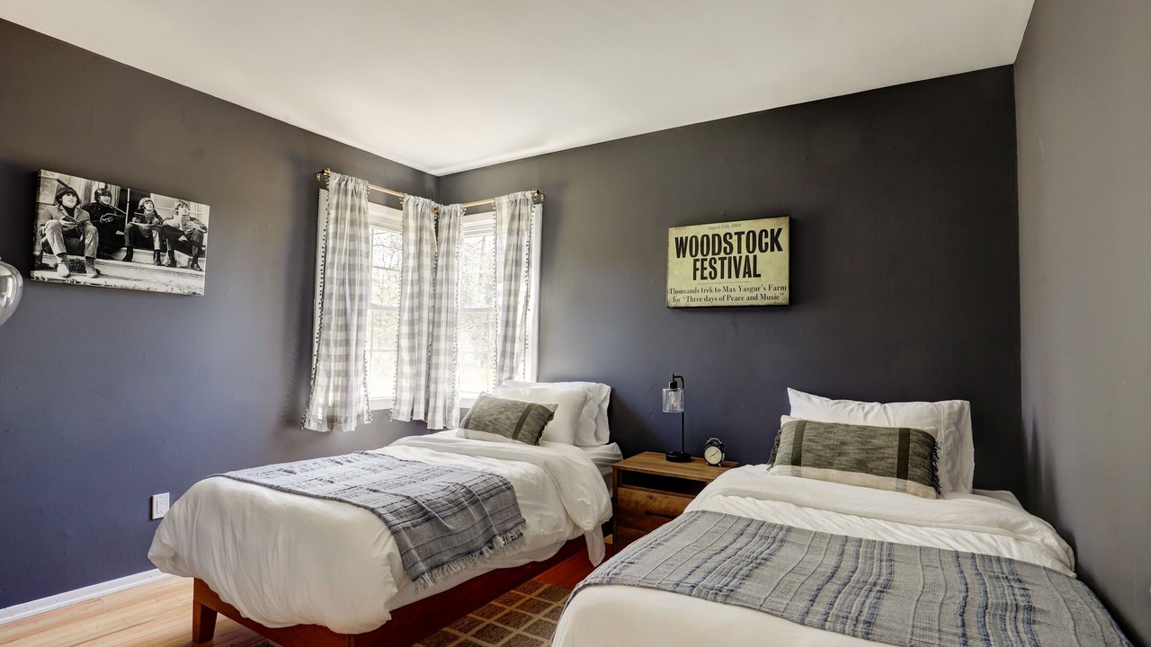 Photo of Bedroom in Saugerties