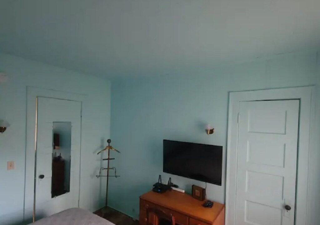 Photo of Bedroom in Gloversville