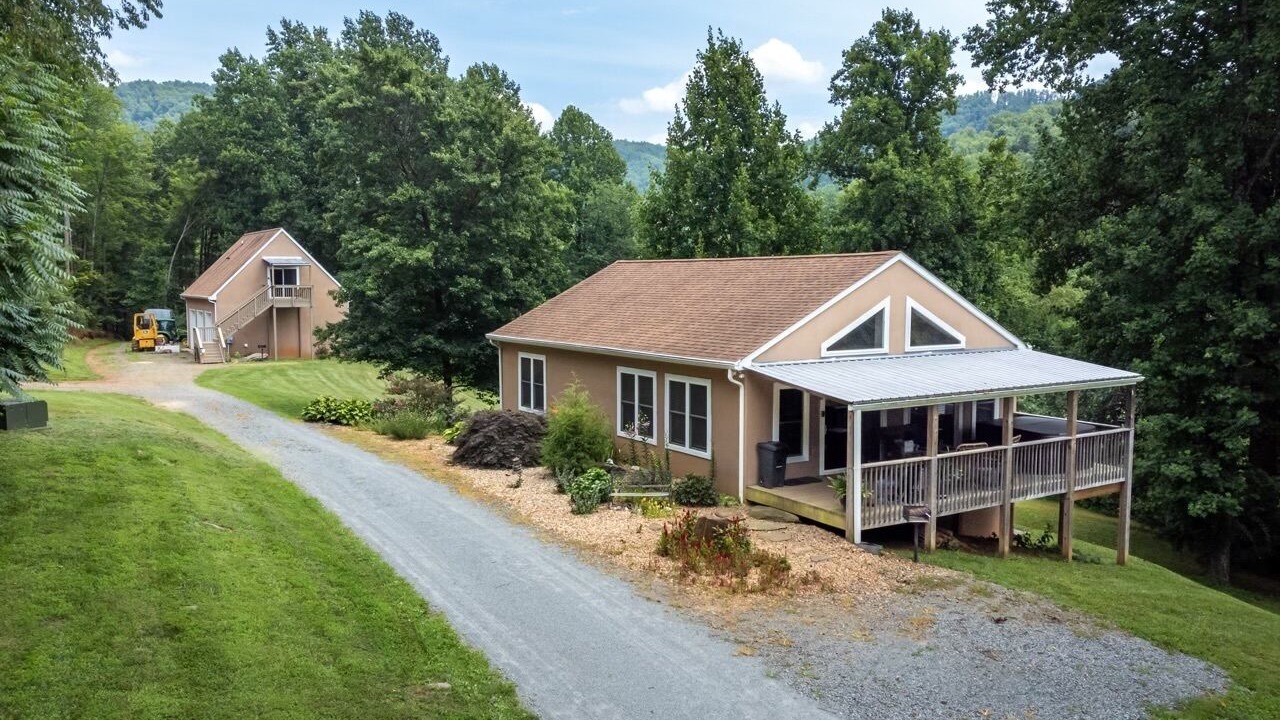 Photo of Outdoor in Lovingston