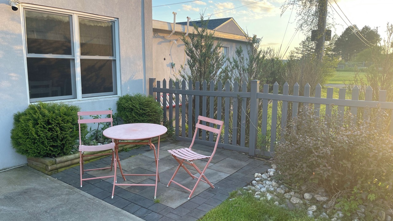 Photo of Outdoor in Quaker Street