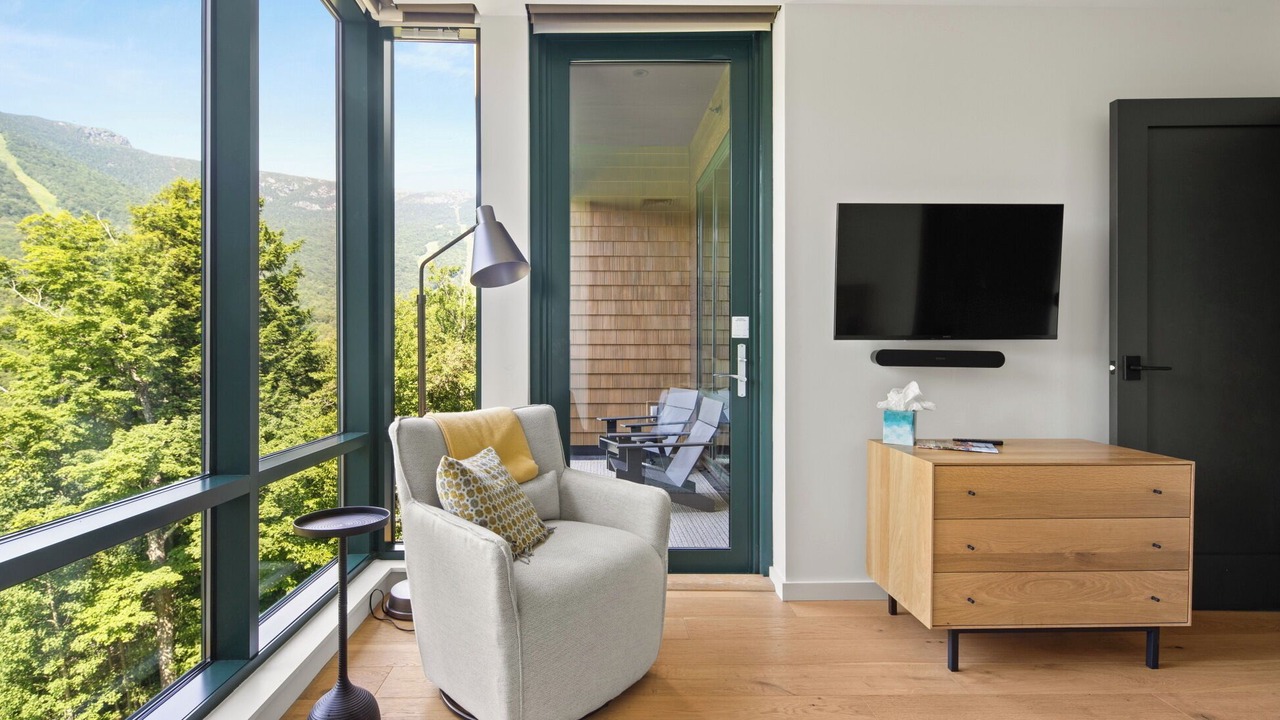 Photo of Livingroom in Stowe Area