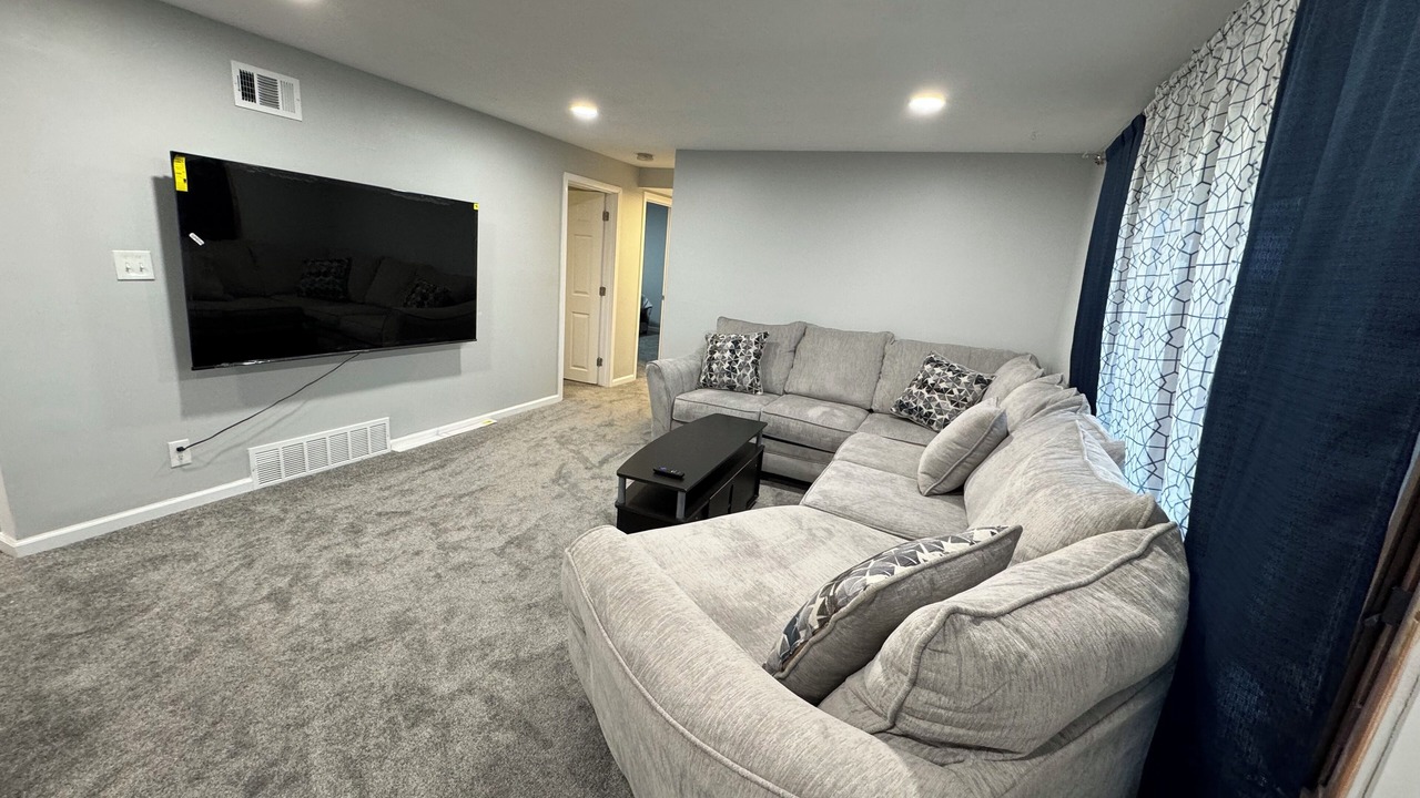 Photo of Livingroom in North Buffalo