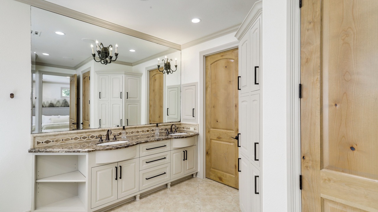 Photo of Bathroom in Barker
