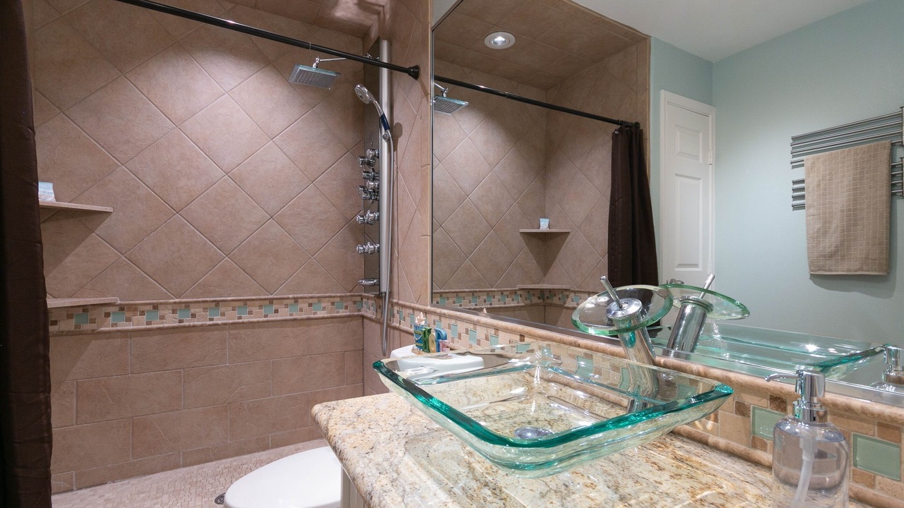 Photo of Bathroom in Galveston