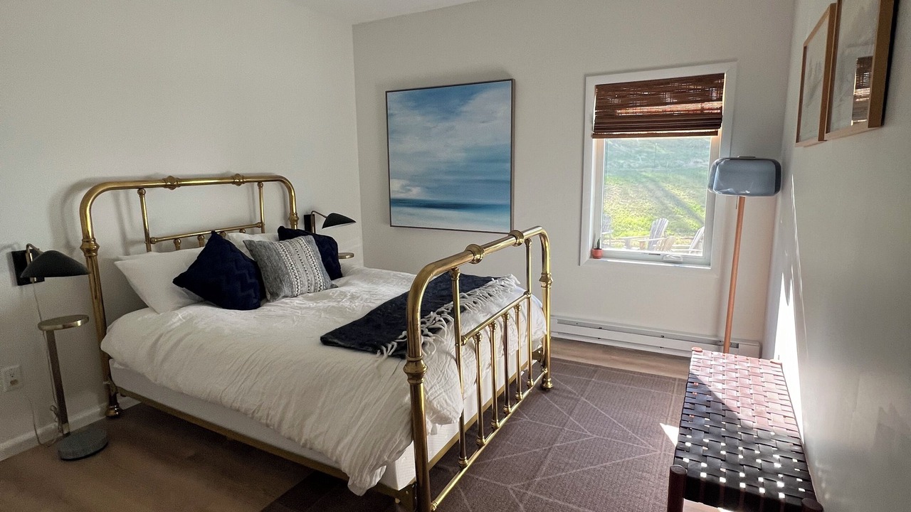 Photo of Bedroom in Livingston Manor
