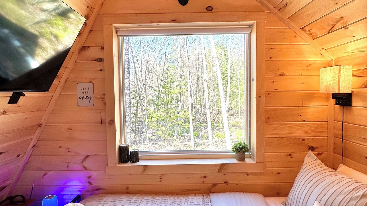 Photo of Bedroom in Athol