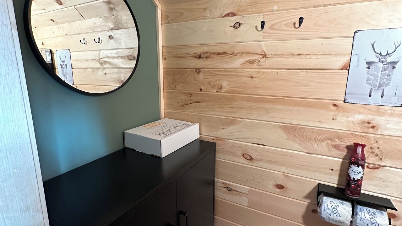 Photo of Bathroom in Athol