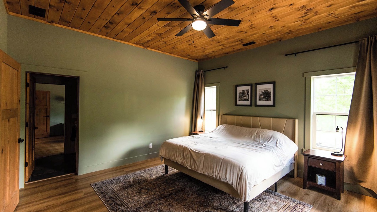 Photo of Bedroom in Creola