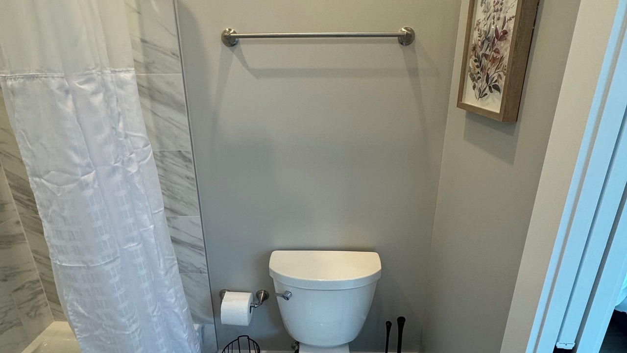Photo of Bathroom in Aurora Highlands