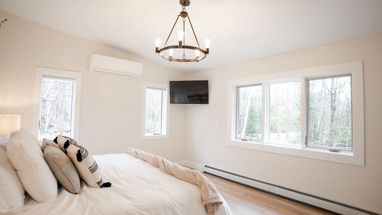 Photo of Bedroom in East Haven  Rutland County