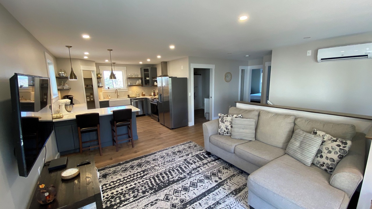Photo of Livingroom in Hooksett