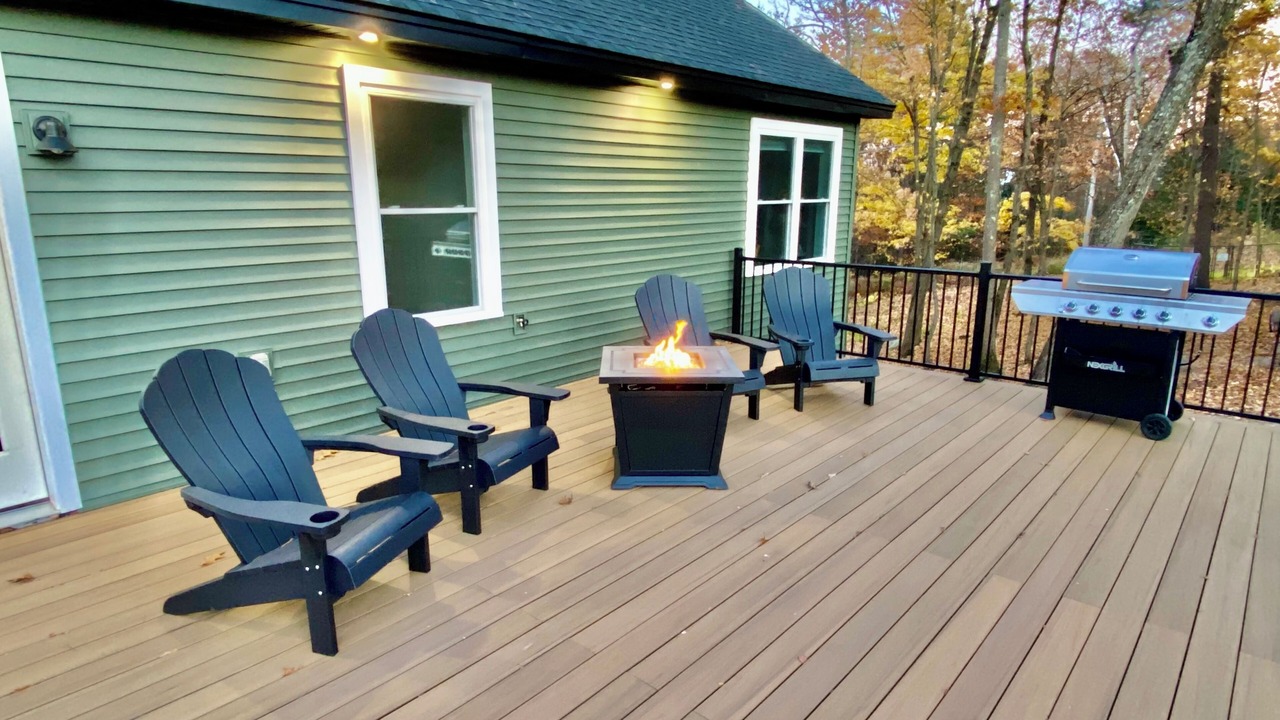 Photo of Patio Balcony in Hooksett