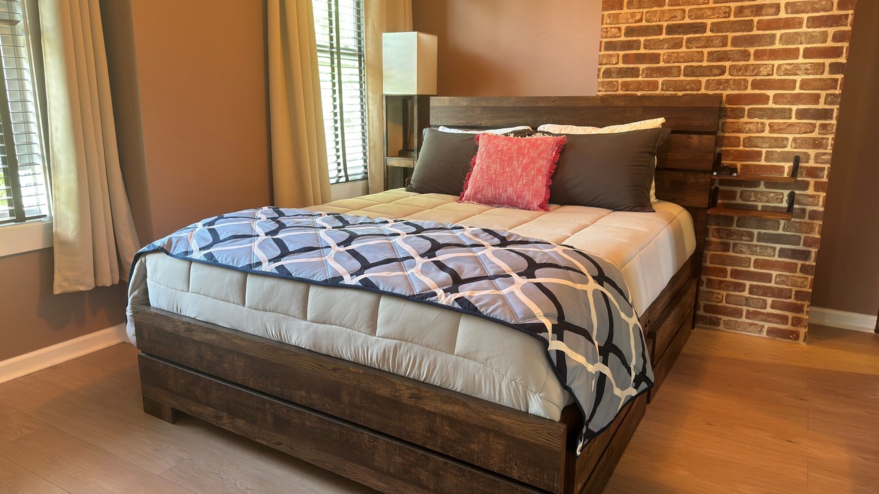 Photo of Bedroom in Historic Downtown