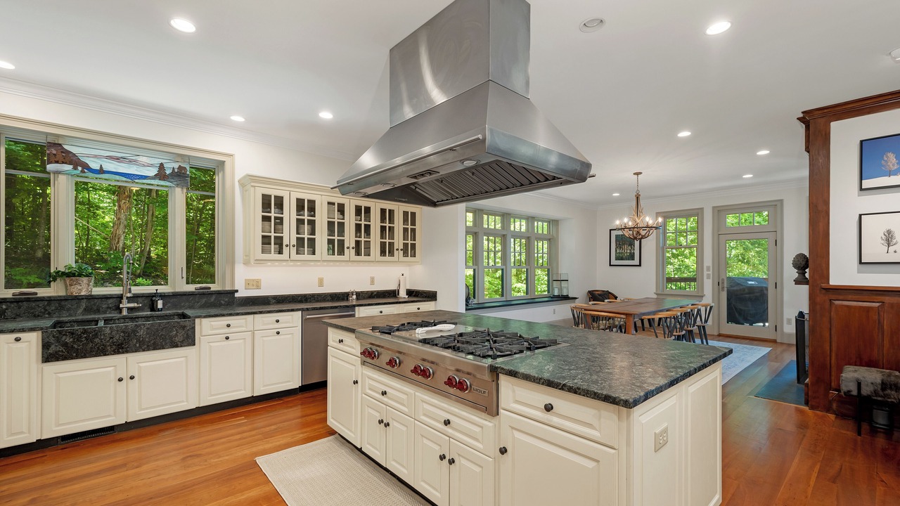 Photo of Kitchen in Sandwich