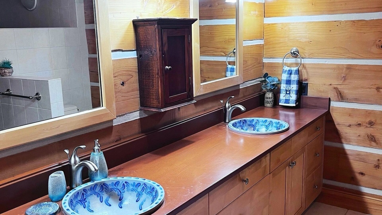 Photo of Bathroom in Franklin County