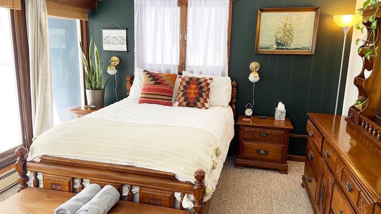 Photo of Bedroom in Blodgett Mills