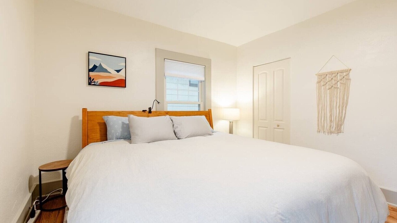Photo of Bedroom in Buffalo
