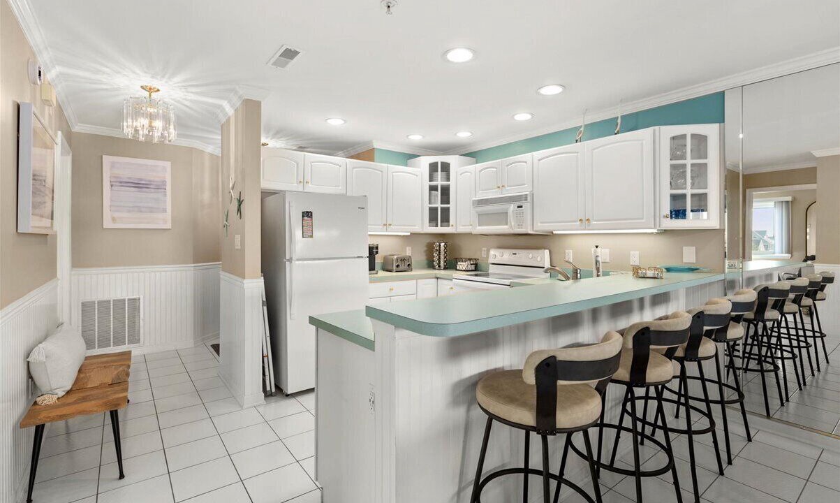 Photo of Kitchen in Heron Harbour Isle