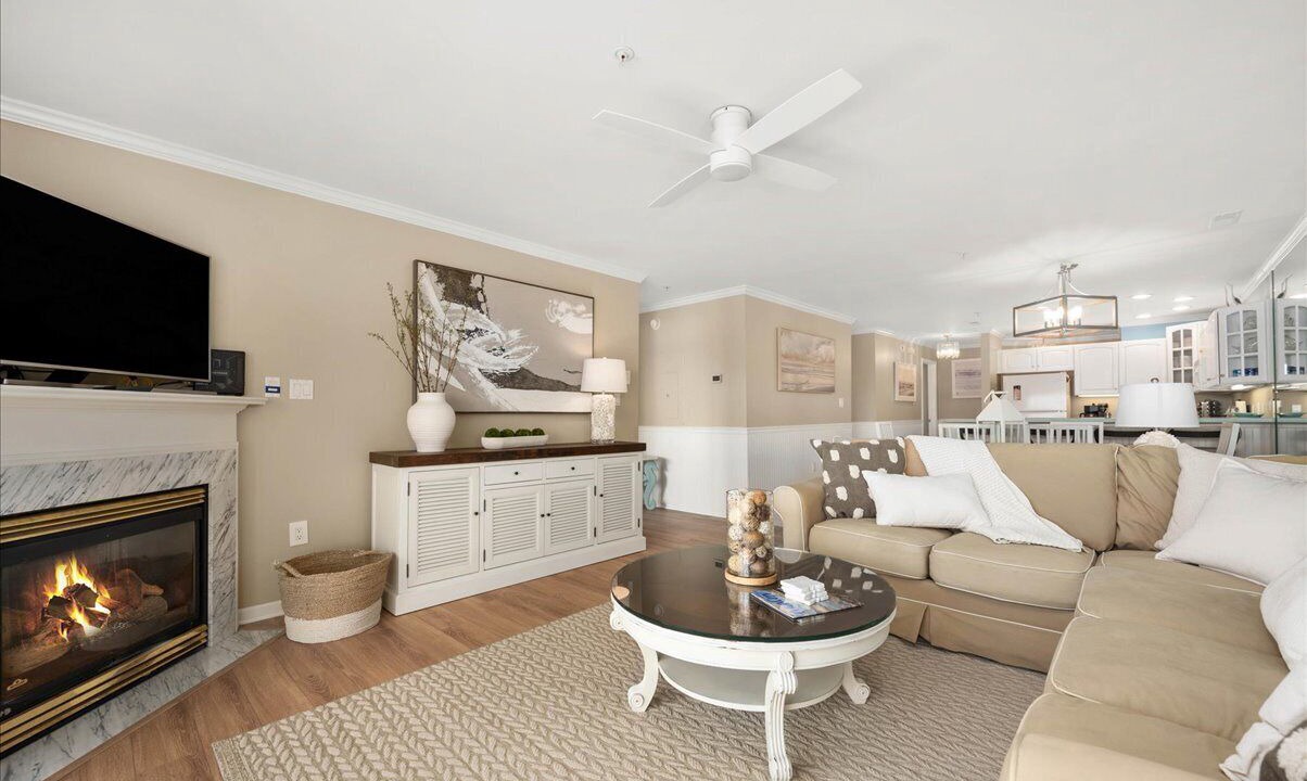 Photo of Livingroom in Heron Harbour Isle