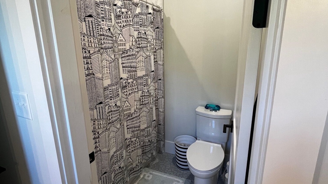 Photo of Bathroom in Villa Heights